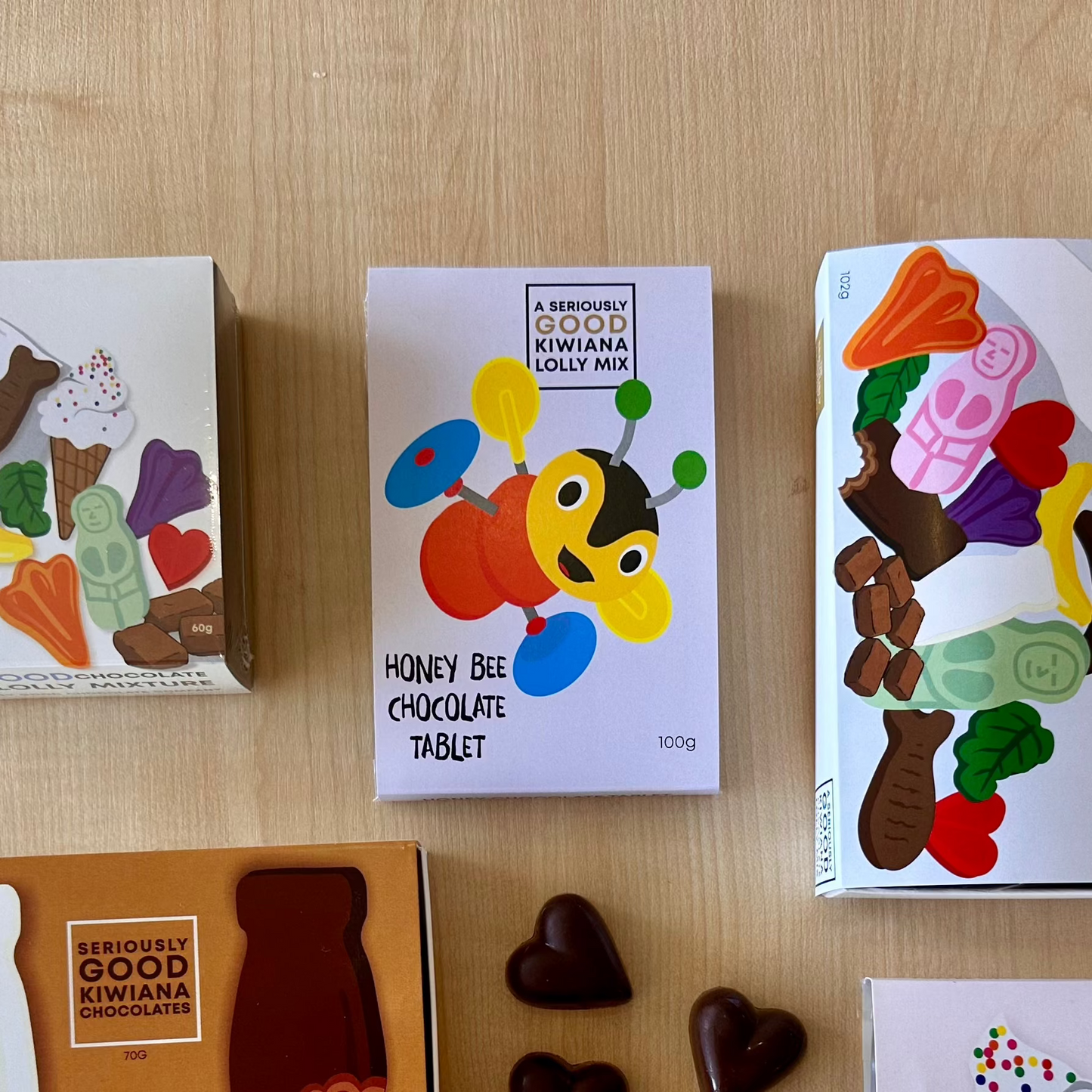 Kiwiana Buzzin Honey Bee, Chocolate Block