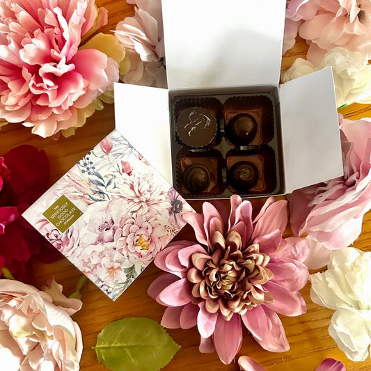 Pastel Floral Collection, 4 Piece Box (no alcohol)